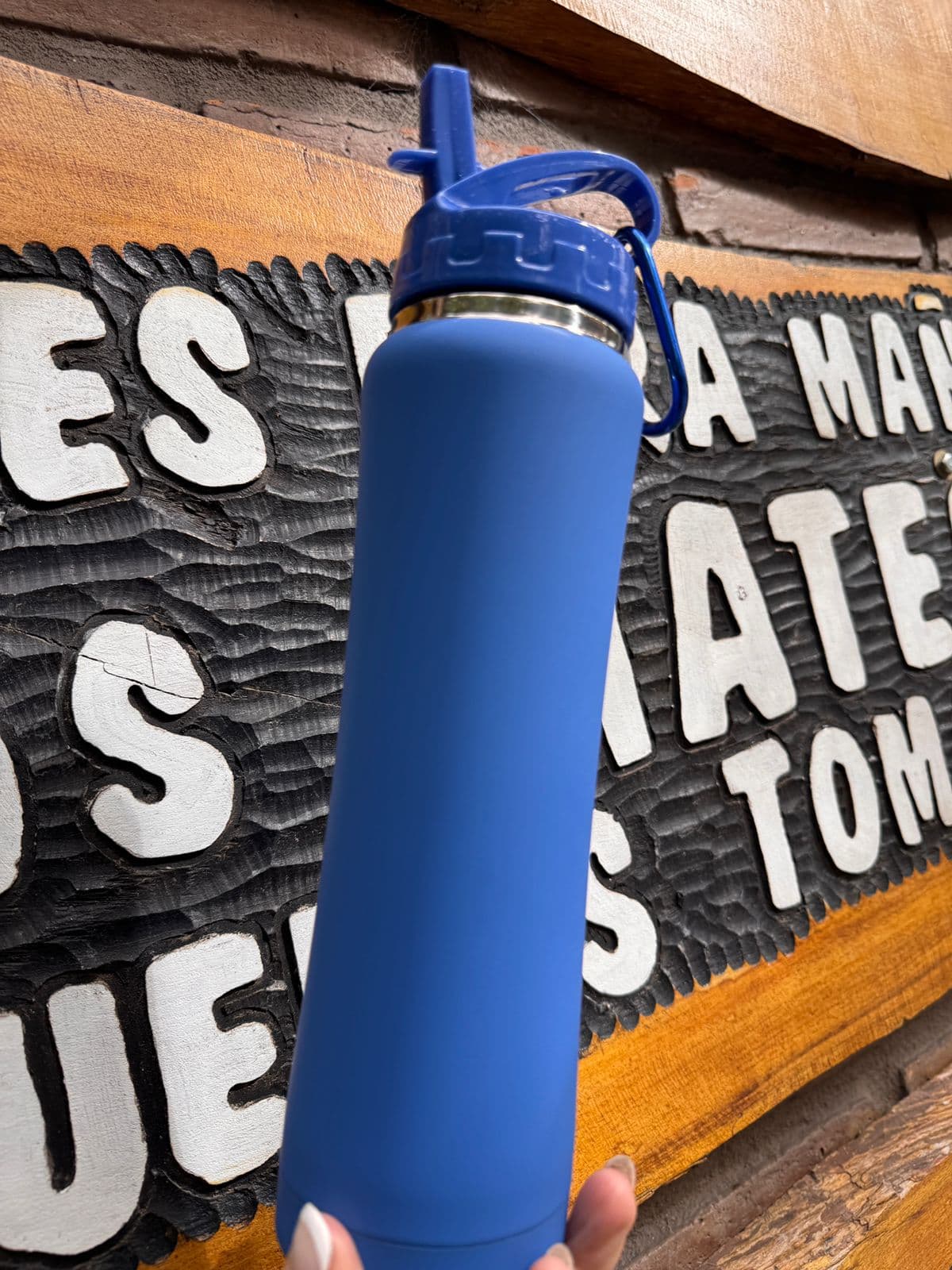 Botella Térmica Siliconada 500 ml - Deportiva con Pico Rebatible