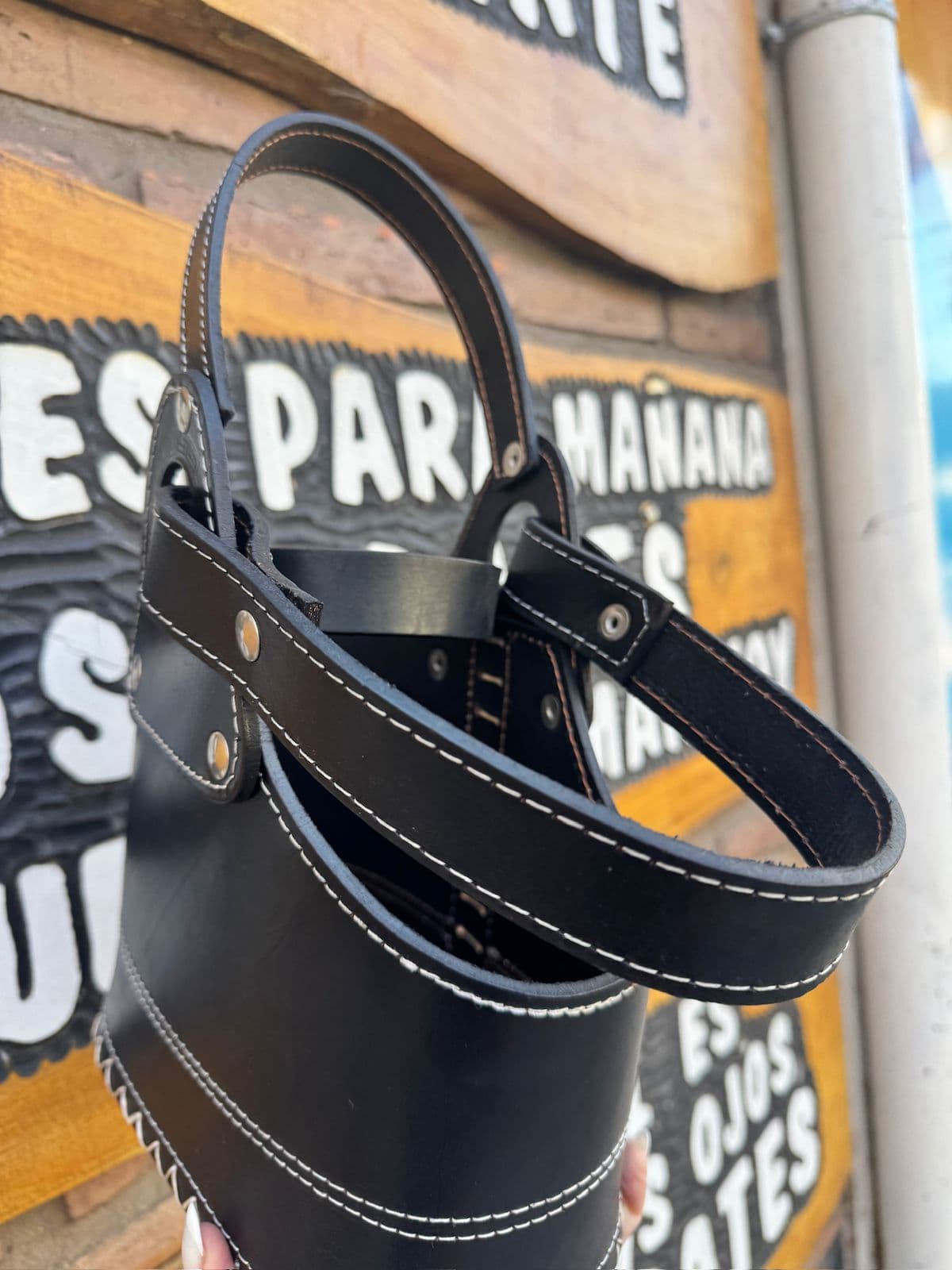 Canasta Amarguera 100% Cuero