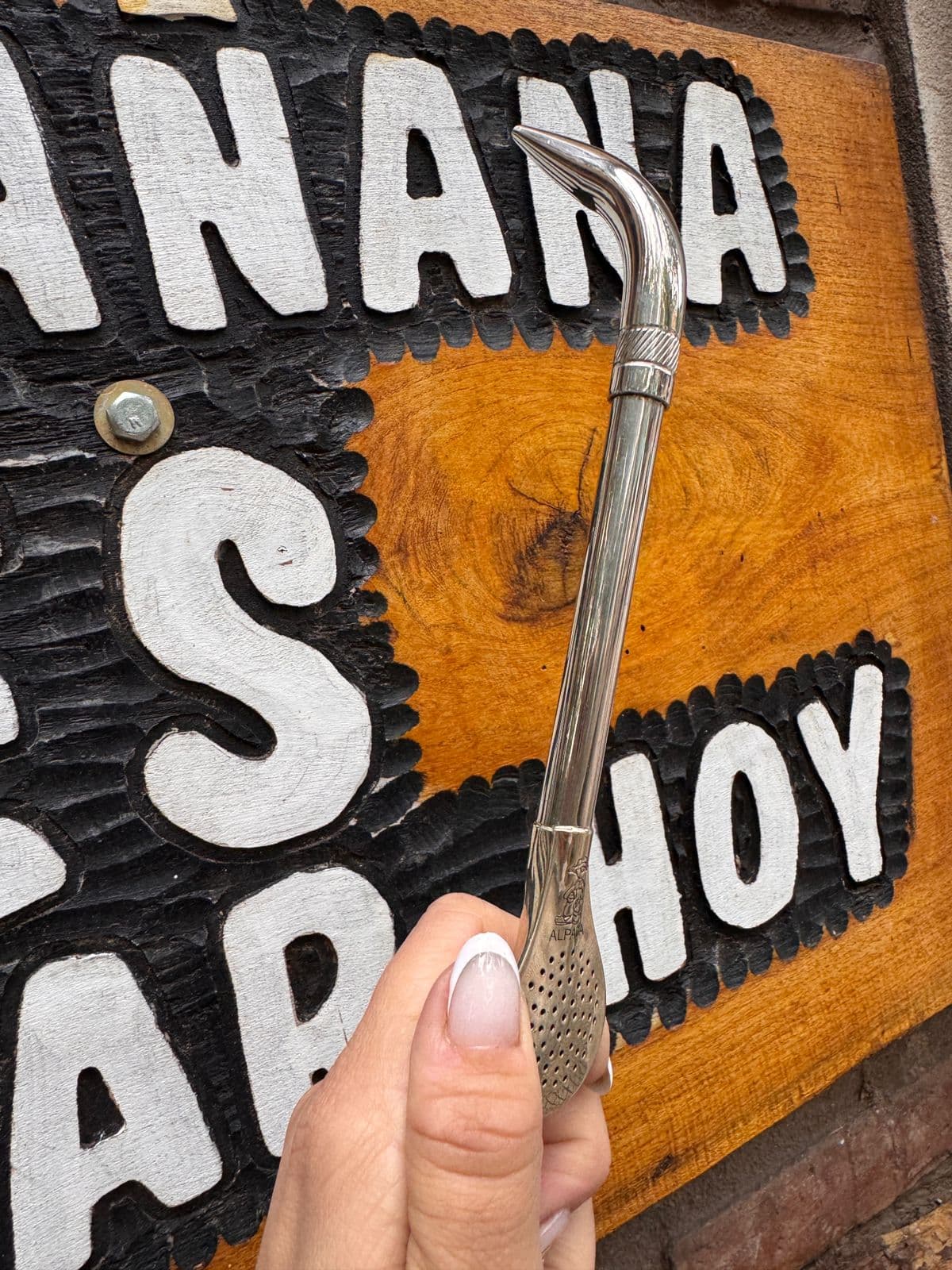 Bombillón Alpaca Uruguayo pico de Loro